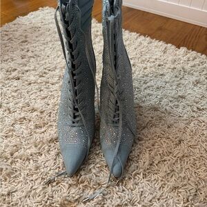 Lace-Up Pointed Toe Women's Booties in Light Gray